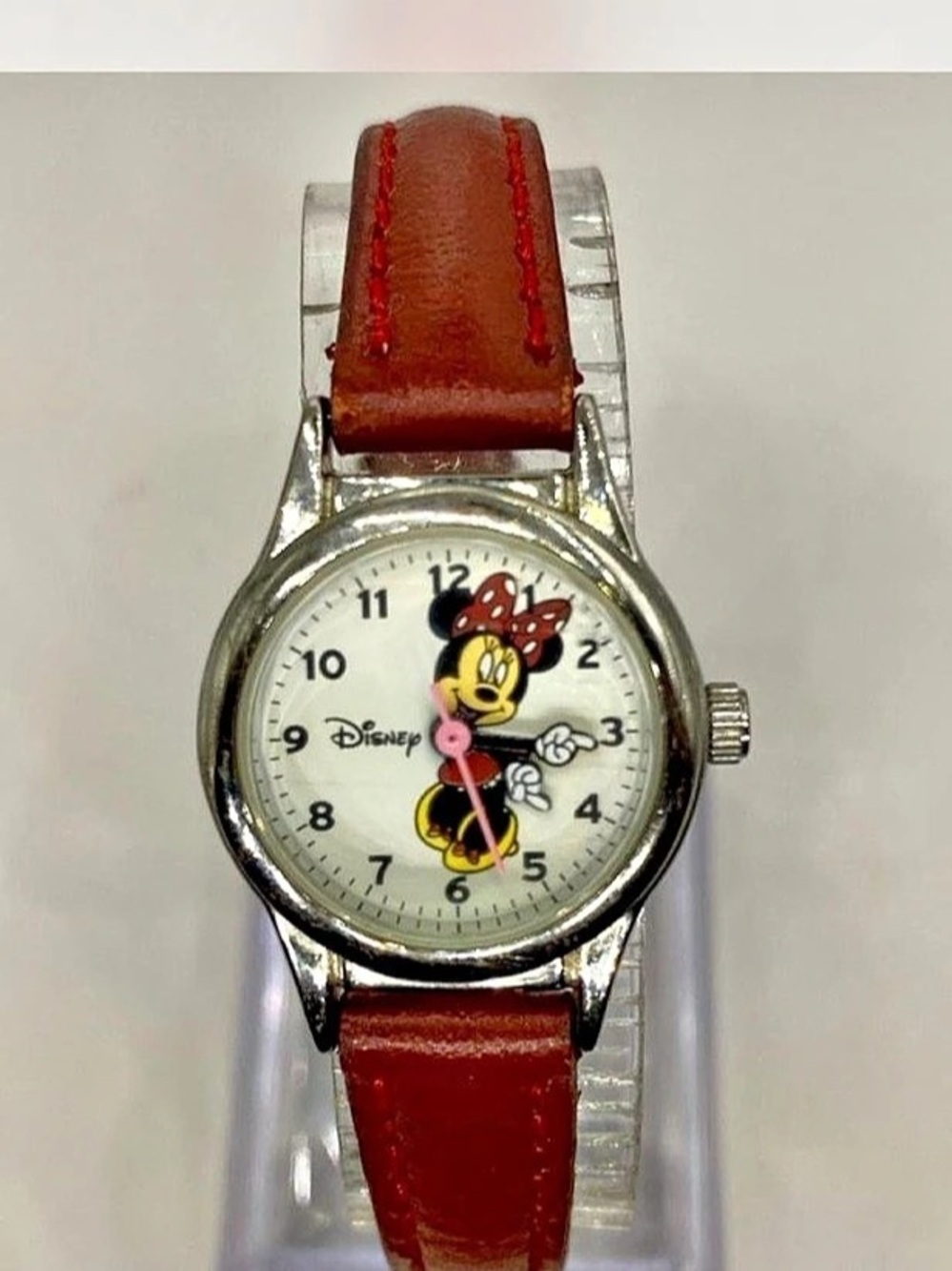Ladies * Vintage ^^^ Collectors ^*^ Disney “ Minnie  Mouse 3d” Watch *